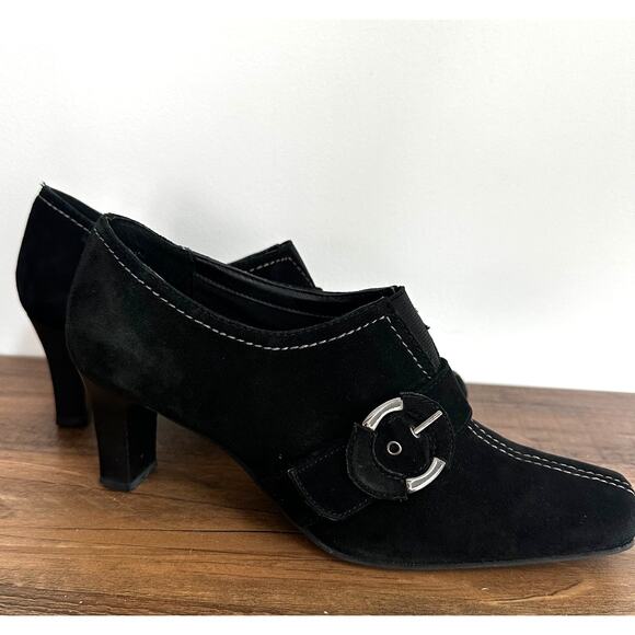 Whimsygoth Suede Heels Sz 7 Witchy Buckle Black Shoes Gothic Cottage Vibes - Picture 3 of 7